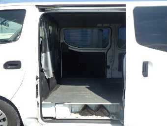 NISSAN NV350 CARAVAN 2014 Image 22