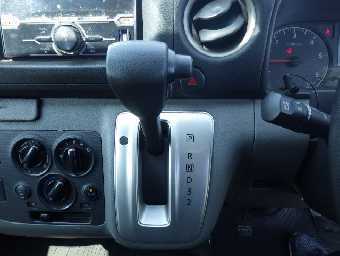 NISSAN NV350 CARAVAN 2014 Image 27