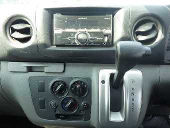 NISSAN NV350 CARAVAN 2014 Image 28