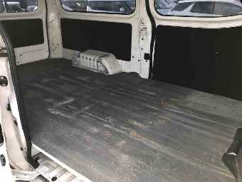 NISSAN NV350 CARAVAN 2014 Image 8