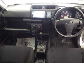 TOYOTA SUCCEED 2017 Image 5