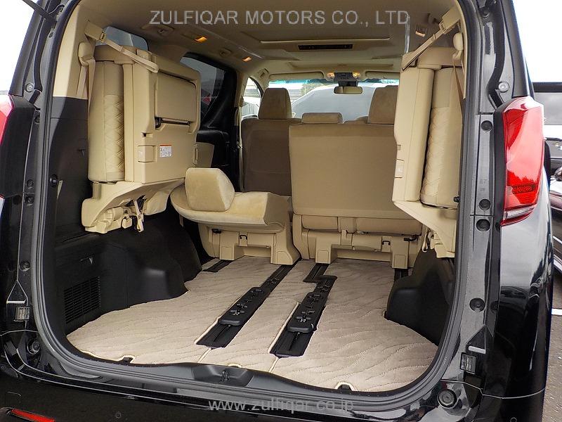 TOYOTA ALPHARD 2019 Image 19