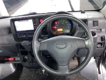 DAIHATSU HIJET CARGO 2017 Image 5