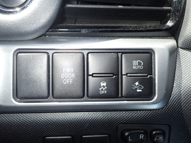 TOYOTA ESTIMA 2016 Image 50