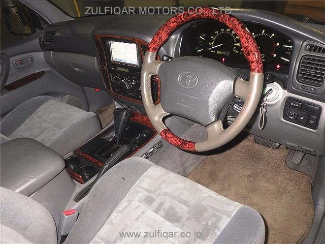 TOYOTA LAND CRUISER 100 2001 Image 3