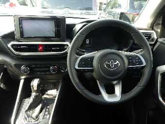 TOYOTA RAIZE 2019 Image 6