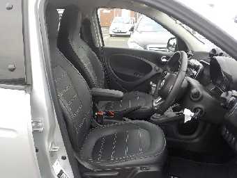 SMART FORFOUR 2018 Image 13