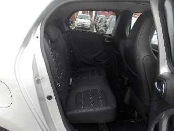 SMART FORFOUR 2018 Image 14