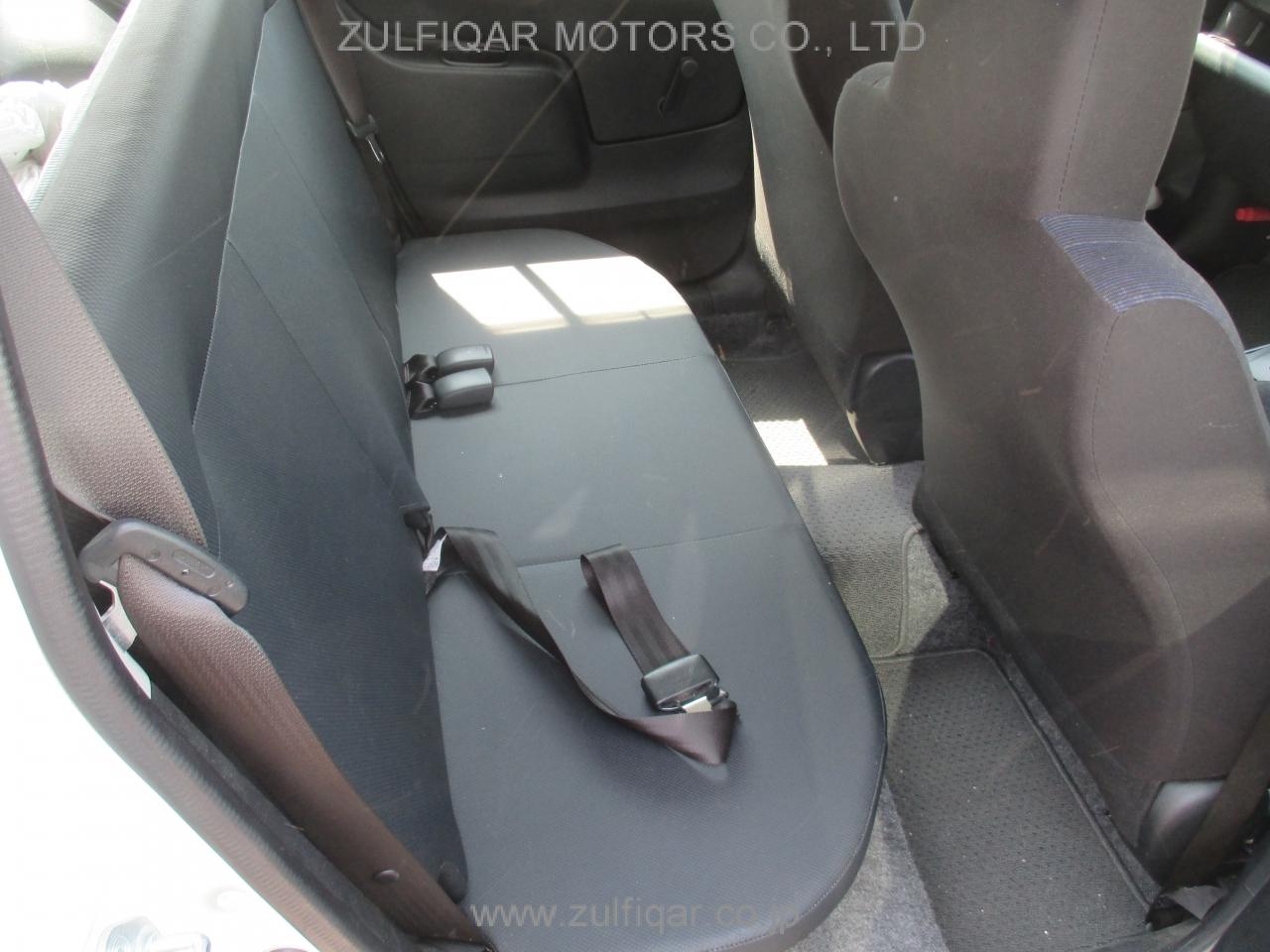 TOYOTA PROBOX 2017 Image 8