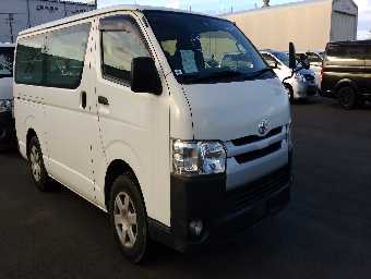 TOYOTA HIACE 2017 Image 14