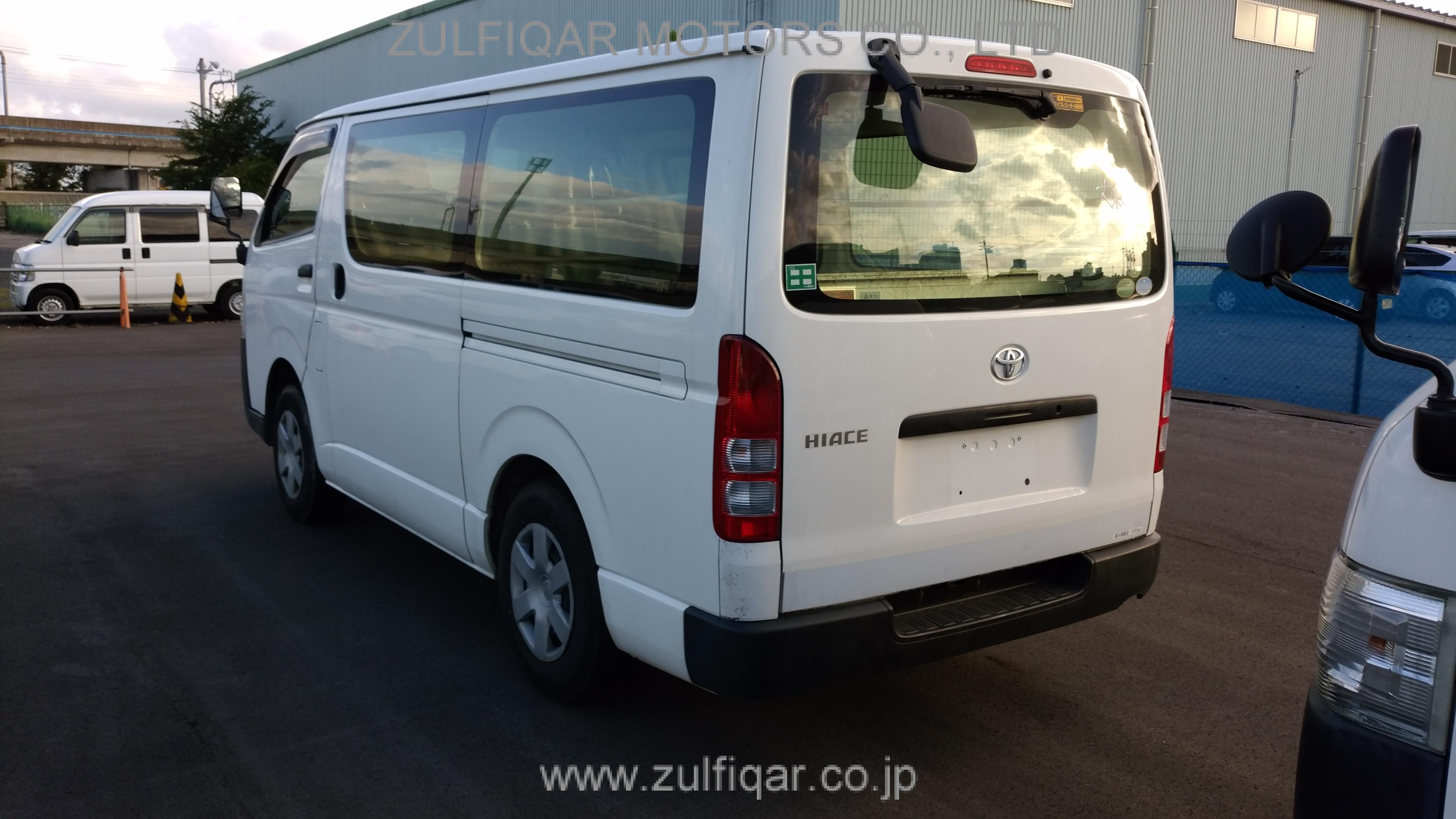 TOYOTA HIACE 2017 Image 22