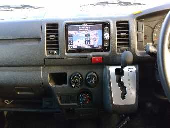 TOYOTA HIACE 2017 Image 21