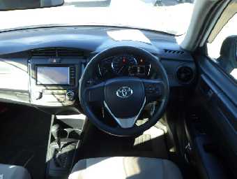 TOYOTA COROLLA AXIO 2017 Image 3