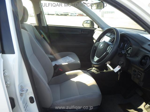 TOYOTA COROLLA AXIO 2017 Image 4