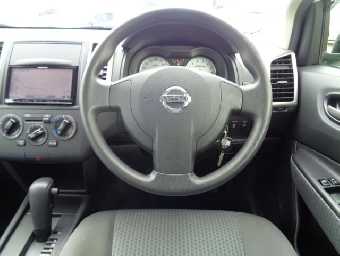 NISSAN WINGROAD S/W 2017 Image 3