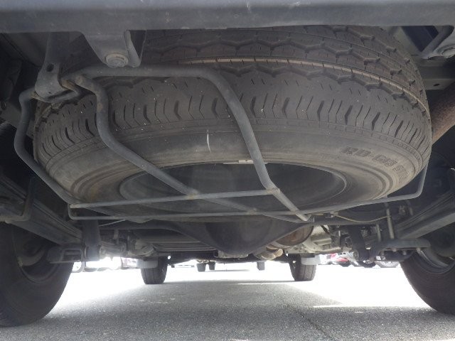 TOYOTA HIACE 2017 Image 35