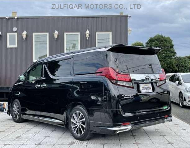 TOYOTA ALPHARD 2017 Image 12