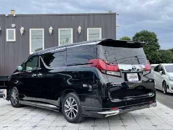 TOYOTA ALPHARD 2017 Image 12