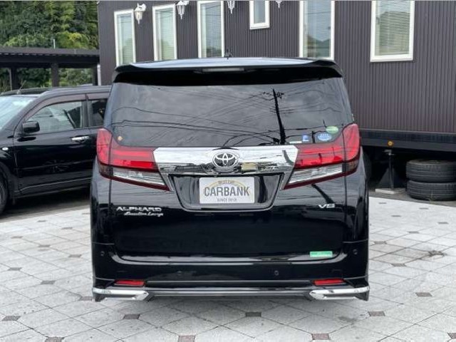 TOYOTA ALPHARD 2017 Image 19