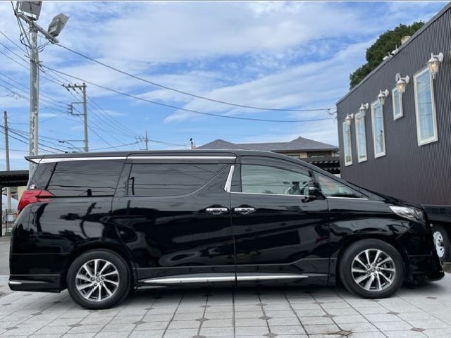 TOYOTA ALPHARD 2017 Image 21