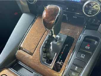 TOYOTA ALPHARD 2017 Image 32