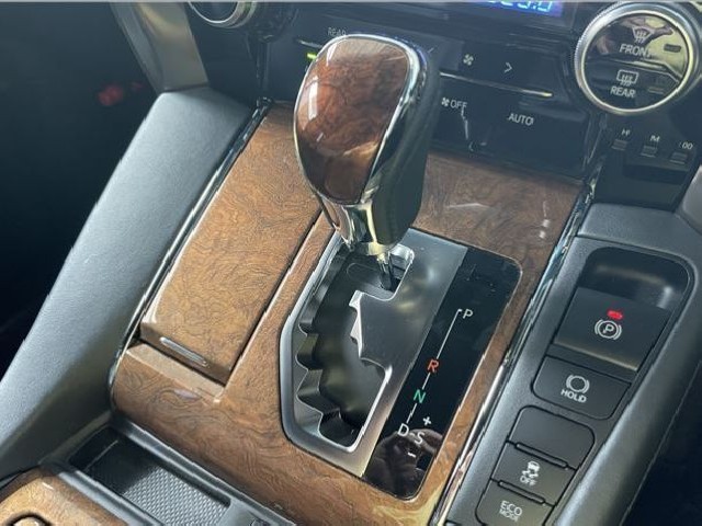 TOYOTA ALPHARD 2017 Image 38