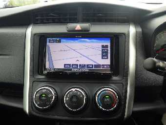 TOYOTA COROLLA FIELDER 2017 Image 8