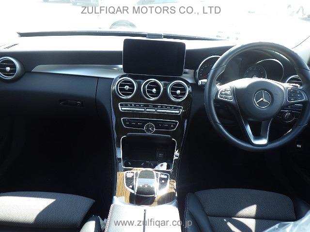 MERCEDES BENZ C CLASS 2017 Image 5