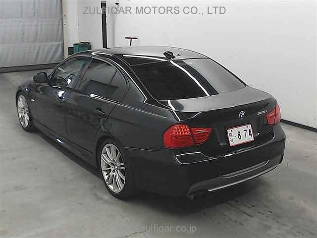 BMW 3 SERIES 2011 Image 2