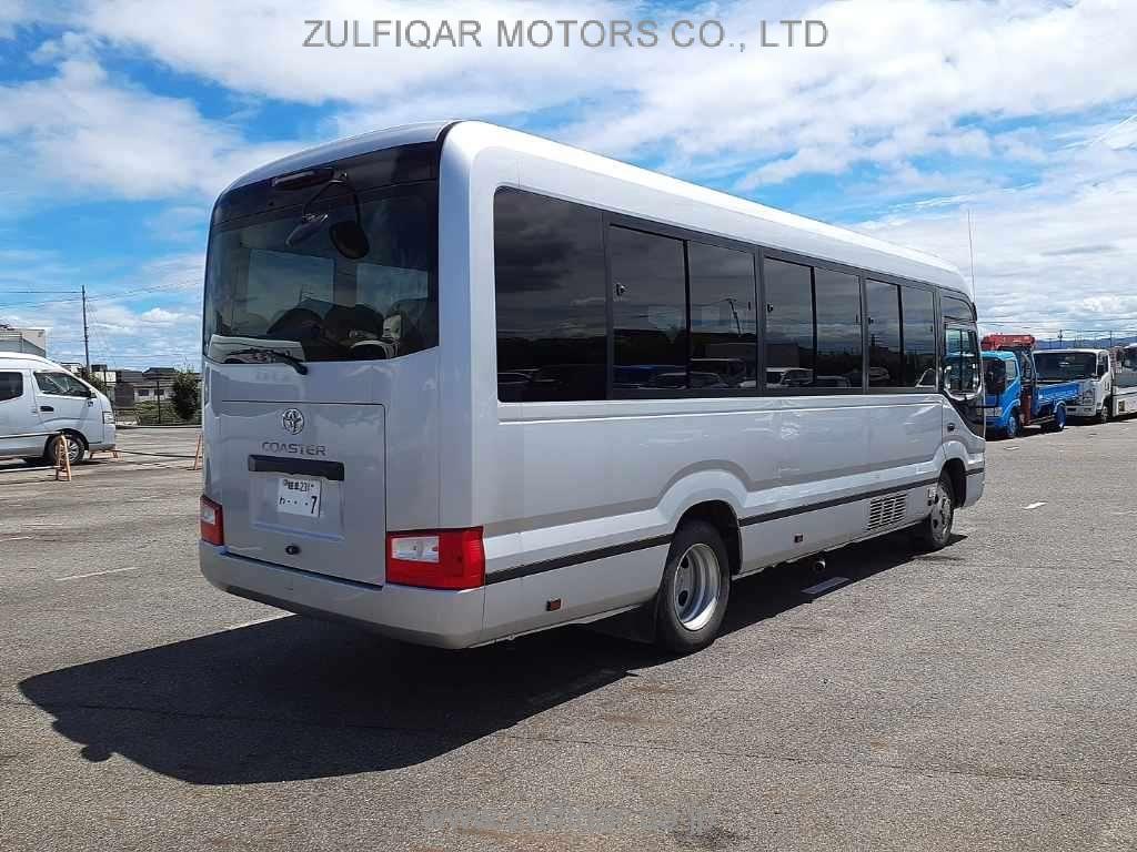 TOYOTA COASTER 2017 Image 2