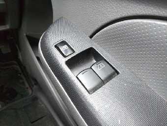 NISSAN NV350 CARAVAN 2017 Image 12