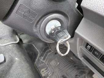 NISSAN NV350 CARAVAN 2017 Image 13