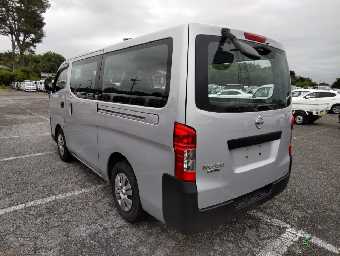 NISSAN NV350 CARAVAN 2017 Image 4