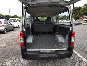 NISSAN NV350 CARAVAN 2017 Image 7