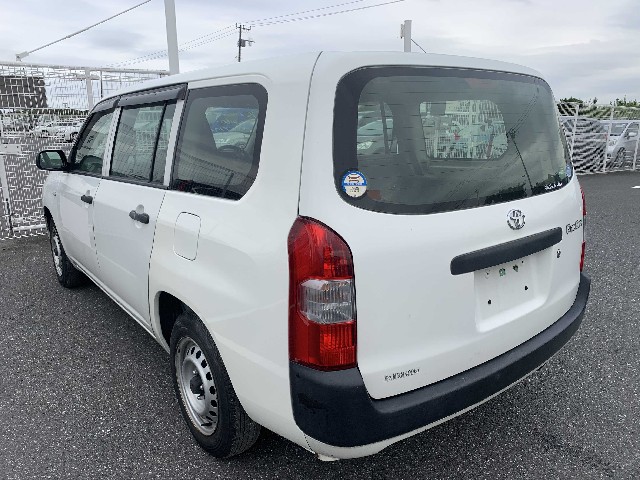TOYOTA PROBOX 2017 Image 24