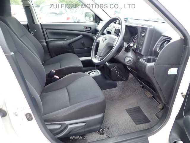 TOYOTA PROBOX 2017 Image 9