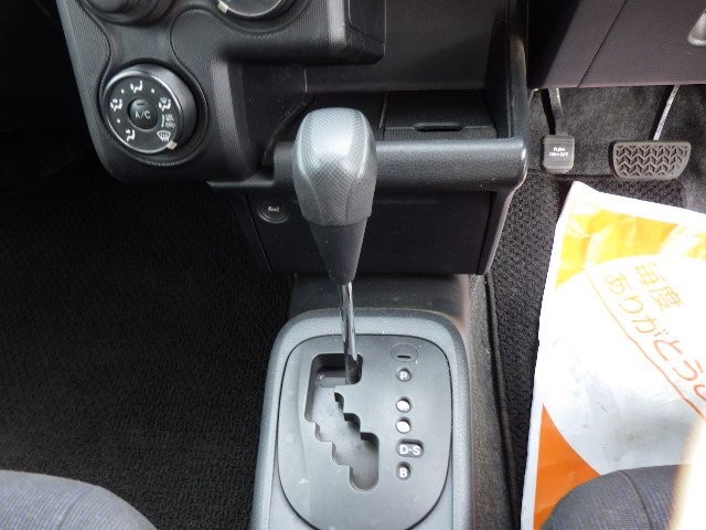 TOYOTA PROBOX 2017 Image 21