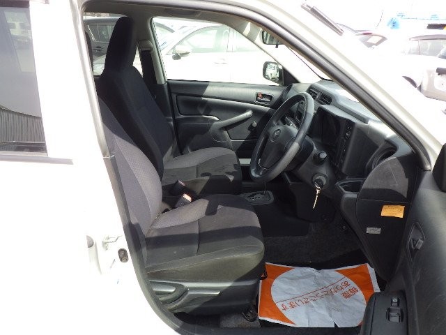 TOYOTA PROBOX 2017 Image 22