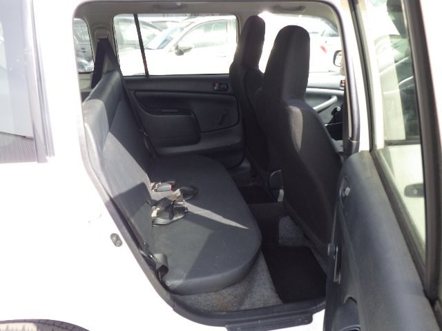 TOYOTA PROBOX 2017 Image 23