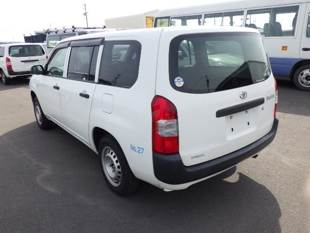 TOYOTA PROBOX 2017 Image 30