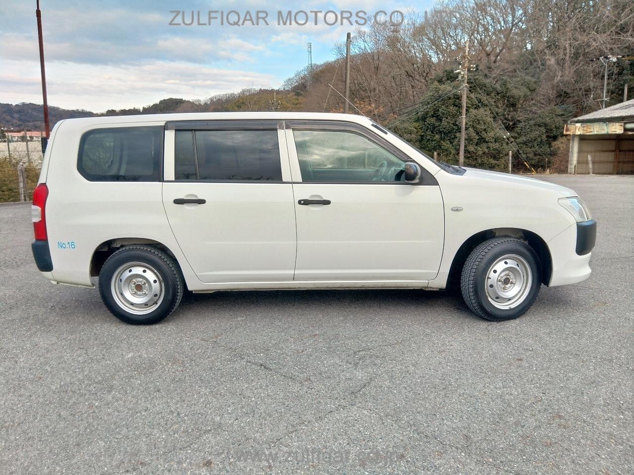 TOYOTA PROBOX 2017 Image 6