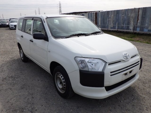 TOYOTA PROBOX 2017 Image 25