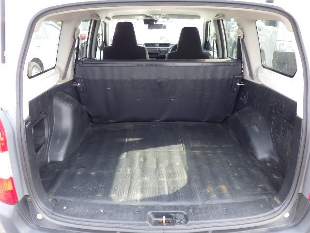 TOYOTA PROBOX 2017 Image 24