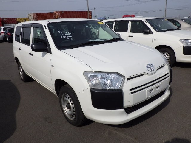 TOYOTA PROBOX 2017 Image 25