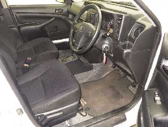 TOYOTA SUCCEED 2017 Image 5