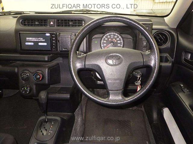 TOYOTA SUCCEED 2017 Image 6