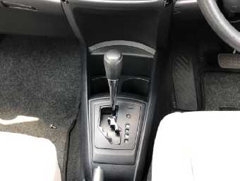 TOYOTA COROLLA AXIO 2016 Image 5