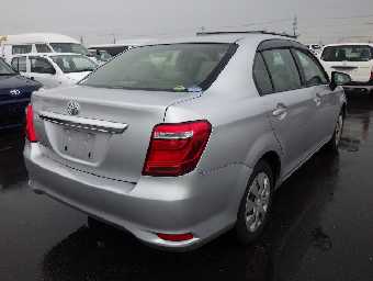 TOYOTA COROLLA AXIO 2017 Image 4