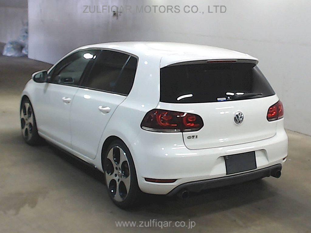 VOLKSWAGEN GOLF 2011 Image 2