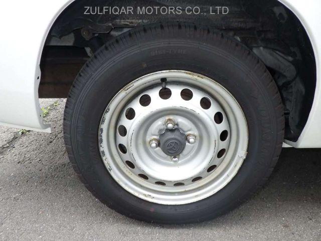 TOYOTA PROBOX 2017 Image 10